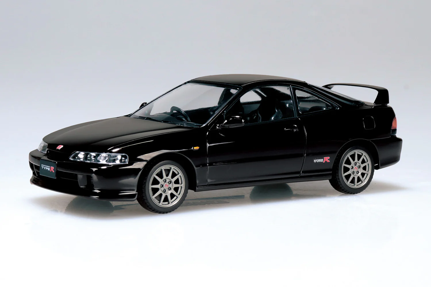 Aoshima - Snap-Kit - Honda DC2 Integra Type R (Granada Black Pearl) 1/32 [069394] - Image 2